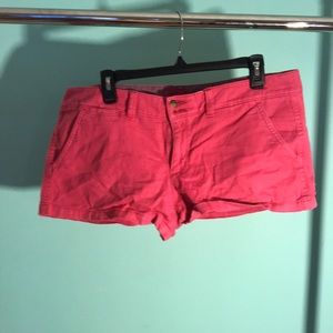 Pink American Eagle shorts 💙